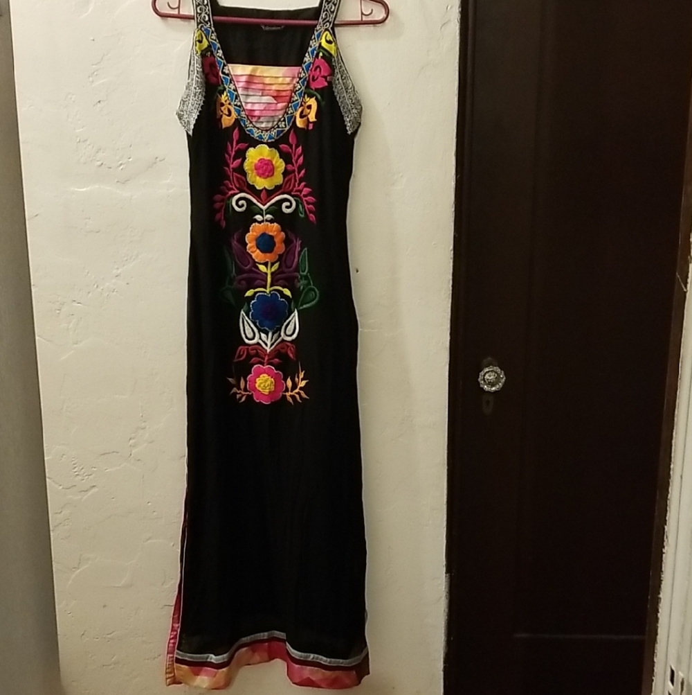 Floral Embroidered Black Maxi Dress